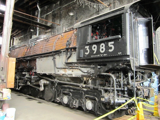 UP3985